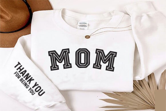 Mom Minimalist Sleeves Design